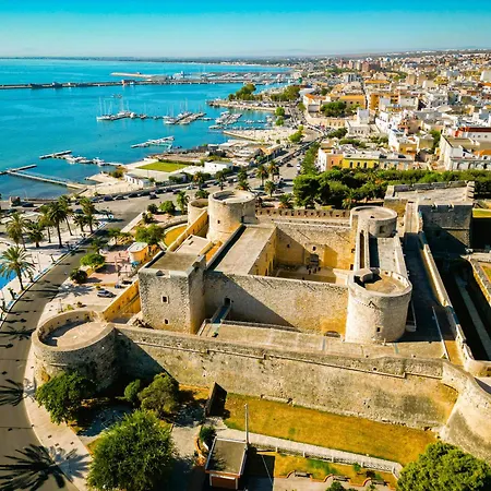 Mare E Castello Manfredonia