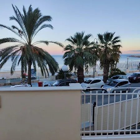 Daire Mare E Castello Manfredonia