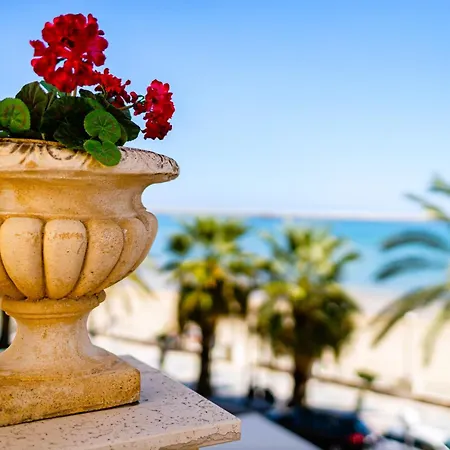 Daire Mare E Castello *