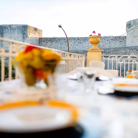 Mare E Castello Manfredonia